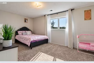 480 NE 18th St, Gresham, OR 97030 - Photo 16