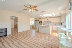 5701 NE St Johns Rd, Vancouver, WA 98661 - Photo 12