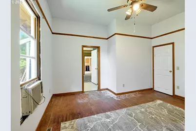795 Corby St, Woodburn, OR 97071 - Photo 12