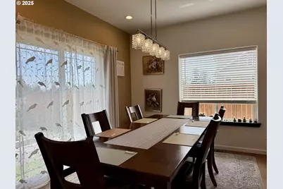 2125 Pine St, North Bend, OR 97459 - Photo 10