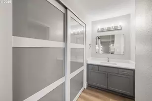 56 Galen St, Lake Oswego, OR 97035 - Photo 26