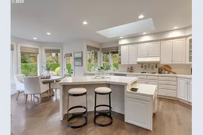 2450 Bellevue Ter, West Linn, OR 97068 - Photo 20
