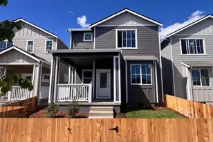 1215 Parkside Ave, Woodburn, OR 97071 - Photo 1