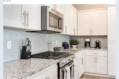 6150 N 86th Ave, Camas, WA 98607 - Photo 16