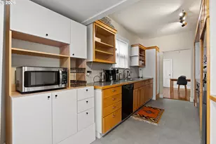 1552 N Prescott St, Portland, OR 97217 - Photo 12