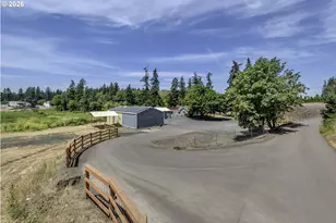 12120 SW Tonquin Rd, Sherwood, OR 97140 - Photo 32