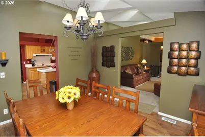 18004 S Wesley Ln, Oregon City, OR 97045 - Photo 14