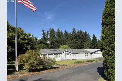 18004 S Wesley Ln, Oregon City, OR 97045 - Photo 2
