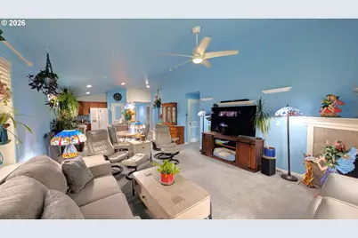175 River Walk Pl, Cottage Grove, OR 97424 - Photo 8