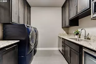 3944 Los Altos Ln, Eugene, OR 97405 - Photo 30