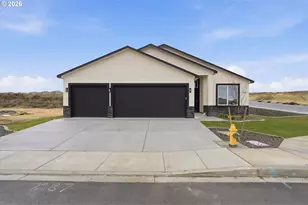 1283 SE Kimber, Hermiston, OR 97838 - Photo 2