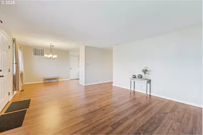 1532 Johnson St, North Bend, OR 97459 - Photo 6