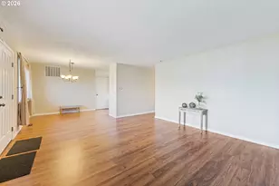 1532 Johnson St, North Bend, OR 97459 - Photo 6