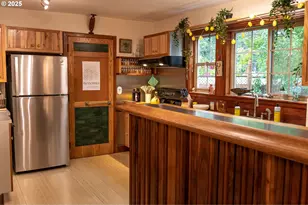 14 NW Lakeside Dr, Cascade Locks, OR 97014 - Photo 8