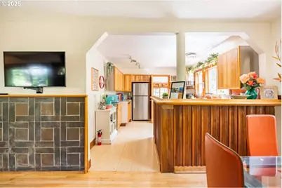 14 NW Lakeside Dr, Cascade Locks, OR 97014 - Photo 6