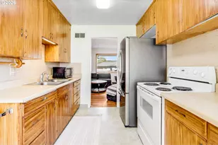 1206 Blakely Way, The Dalles, OR 97058 - Photo 10