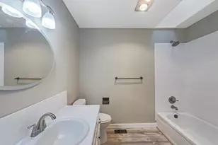 2531 SW Stanley Ct, Portland, OR 97219 - Photo 12