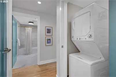 2430 NW Westover Rd #201, Portland, OR 97210 - Photo 34