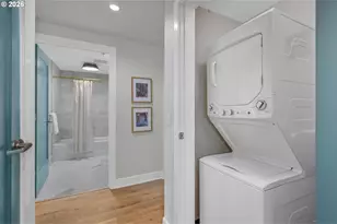 2430 NW Westover Rd, Portland, OR 97210 - Photo 34