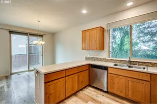 5905 NE 56th Cir, Vancouver, WA 98661 - Photo 8