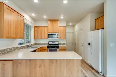 5905 NE 56th Cir, Vancouver, WA 98661 - Photo 6