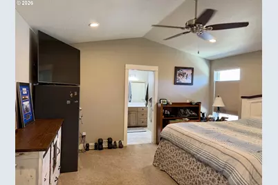 675 SE Brush Ct, Winston, OR 97496 - Photo 22