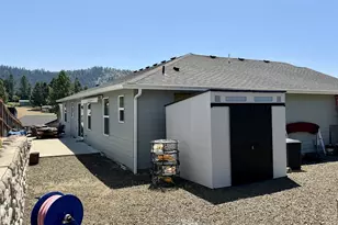 675 SE Brush Ct, Winston, OR 97496 - Photo 26