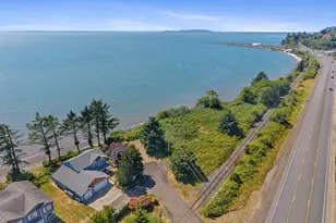 8580 Bayfront Ln, Bay City, OR 97107 - Photo 22