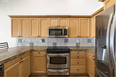 14941 Seal Rock Ave, Aurora, OR 97002 - Photo 10