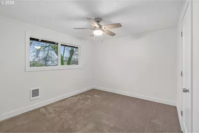 271 Tualatin St, Saint Helens, OR 97051 - Photo 20