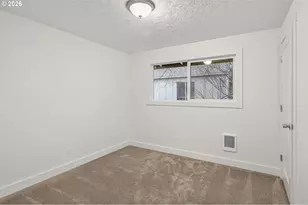 271 Tualatin St, Saint Helens, OR 97051 - Photo 24