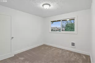 271 Tualatin St, Saint Helens, OR 97051 - Photo 22