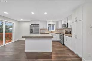 271 Tualatin St, Saint Helens, OR 97051 - Photo 16