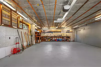 9319 NE Broadway, Portland, OR 97220 - Photo 38