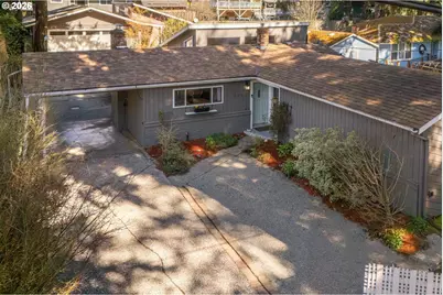 9319 NE Broadway, Portland, OR 97220 - Photo 1