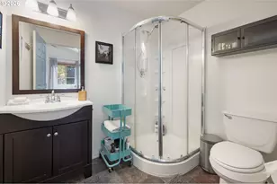 9319 NE Broadway, Portland, OR 97220 - Photo 36