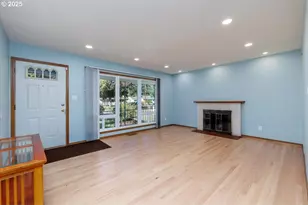 1608 NE 120th Ave, Portland, OR 97220 - Photo 8