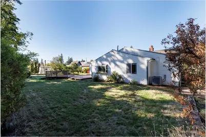 1608 NE 120th Ave, Portland, OR 97220 - Photo 30