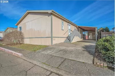 1949 SE Palmquist Rd #121, Gresham, OR 97080 - Photo 2