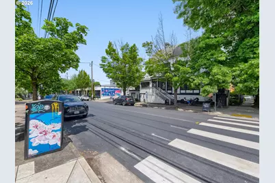2345 NW Overton St, Portland, OR 97210 - Photo 32