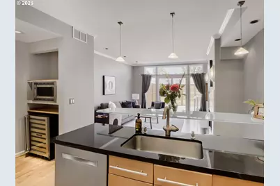 2345 NW Overton St, Portland, OR 97210 - Photo 8