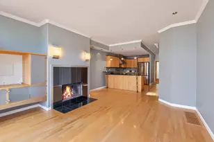 2345 NW Overton St, Portland, OR 97210 - Photo 4