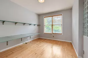 2345 NW Overton St, Portland, OR 97210 - Photo 10