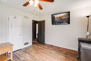 12413 SE Mill St, Portland, OR 97233 - Photo 10