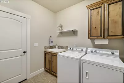 1275 S 15th Way, Ridgefield, WA 98642 - Photo 32