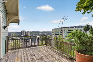 2440 SW Hoffman Ave, Portland, OR 97201 - Photo 20