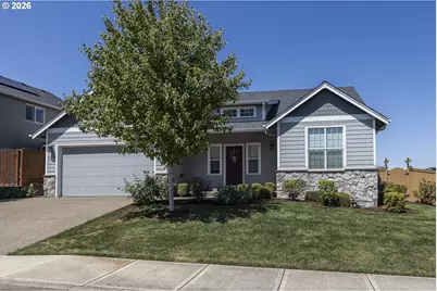 781 E McKinley St, Carlton, OR 97111 - Photo 28