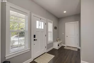 781 E McKinley St, Carlton, OR 97111 - Photo 4