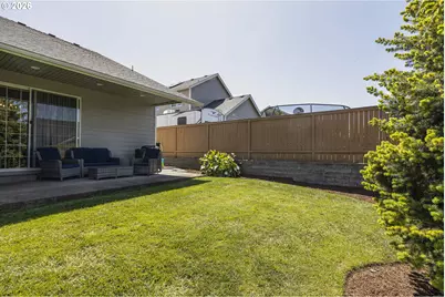 781 E McKinley St, Carlton, OR 97111 - Photo 26