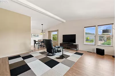 3355 N Delta Hwy #120, Eugene, OR 97408 - Photo 4